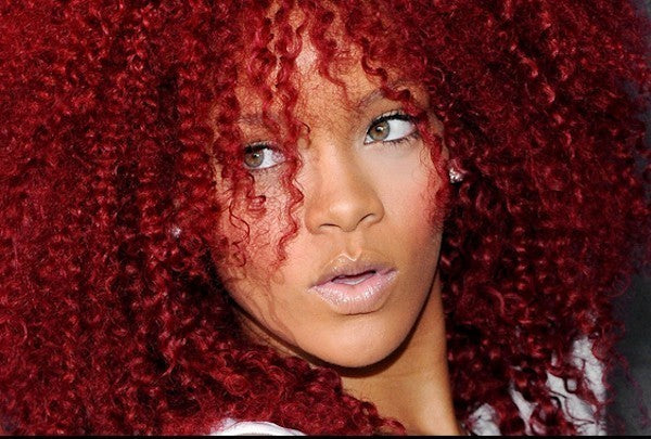 El-cabello-natural-de-Rihanna-cómo-lograr-su-estilo-saludable-con-henna Radhe Shyam